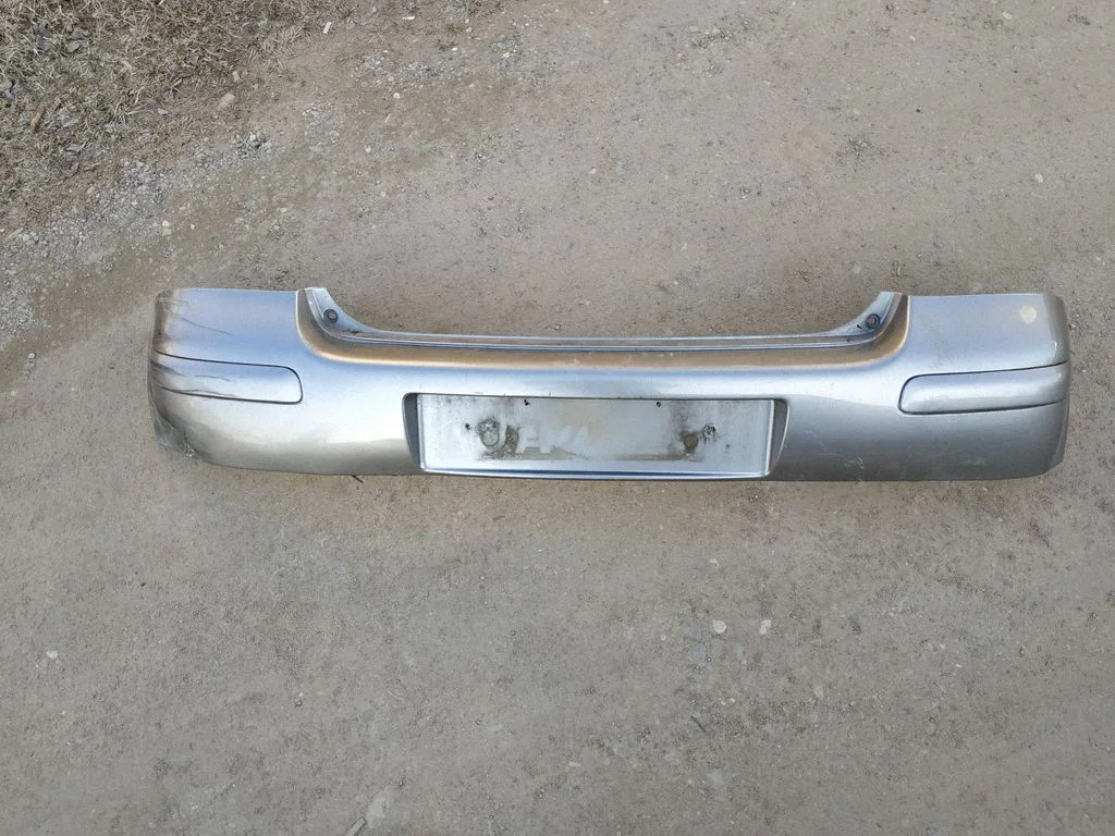 Aizmugurējais bufers 521590D100