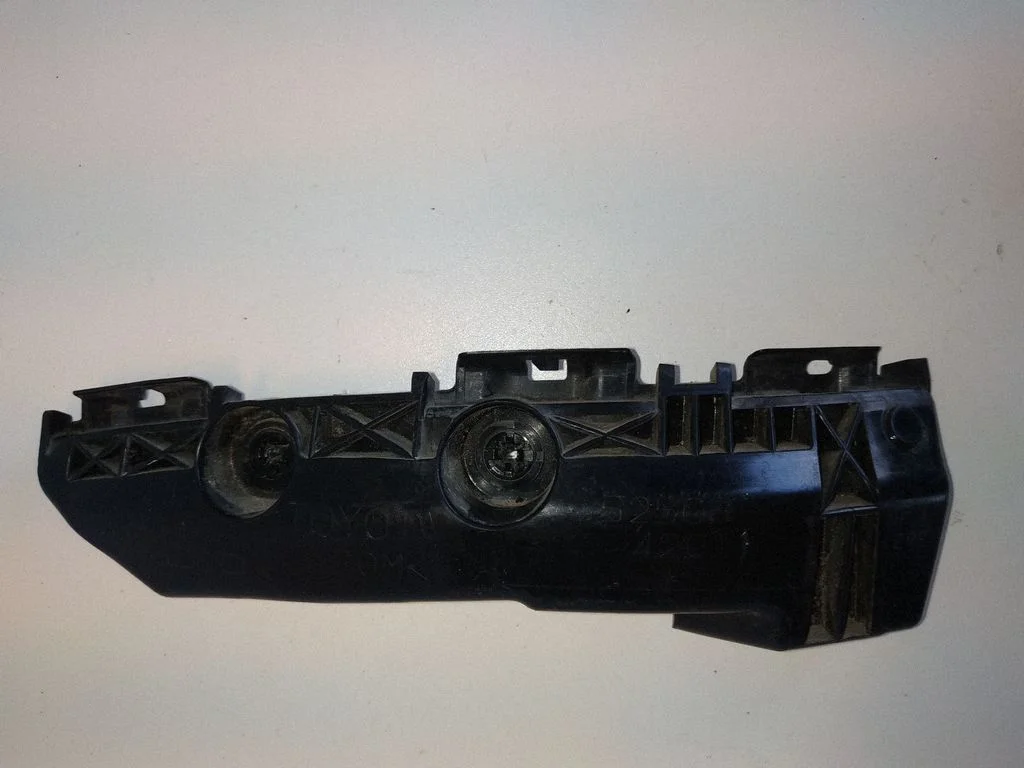 Rear bumper mounting bracket 5256842011