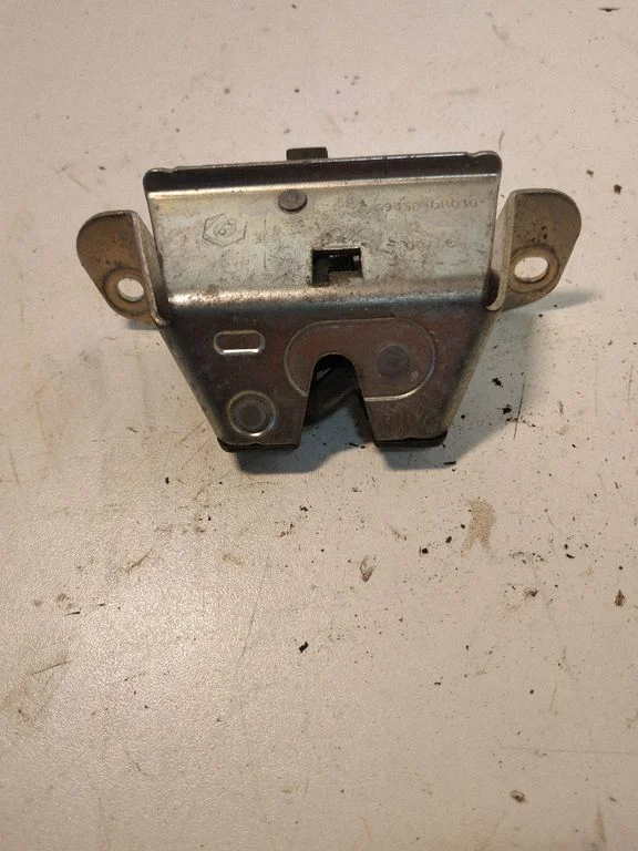 Tailgate/trunk/boot lock/catch/latch – Toyota Aygo AB10 (2005-2014)