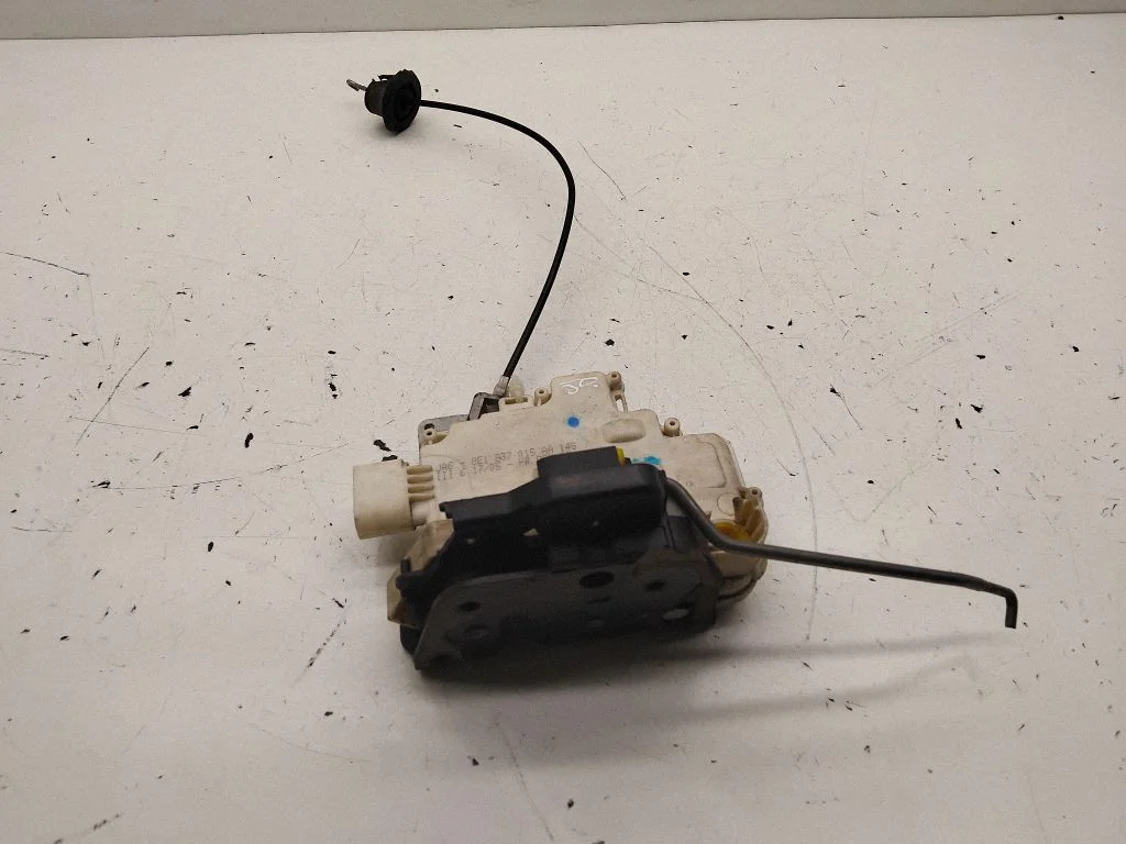 Zamek drzwi przednich – Audi A4 S4 B7 8E 8H (2005-2008)