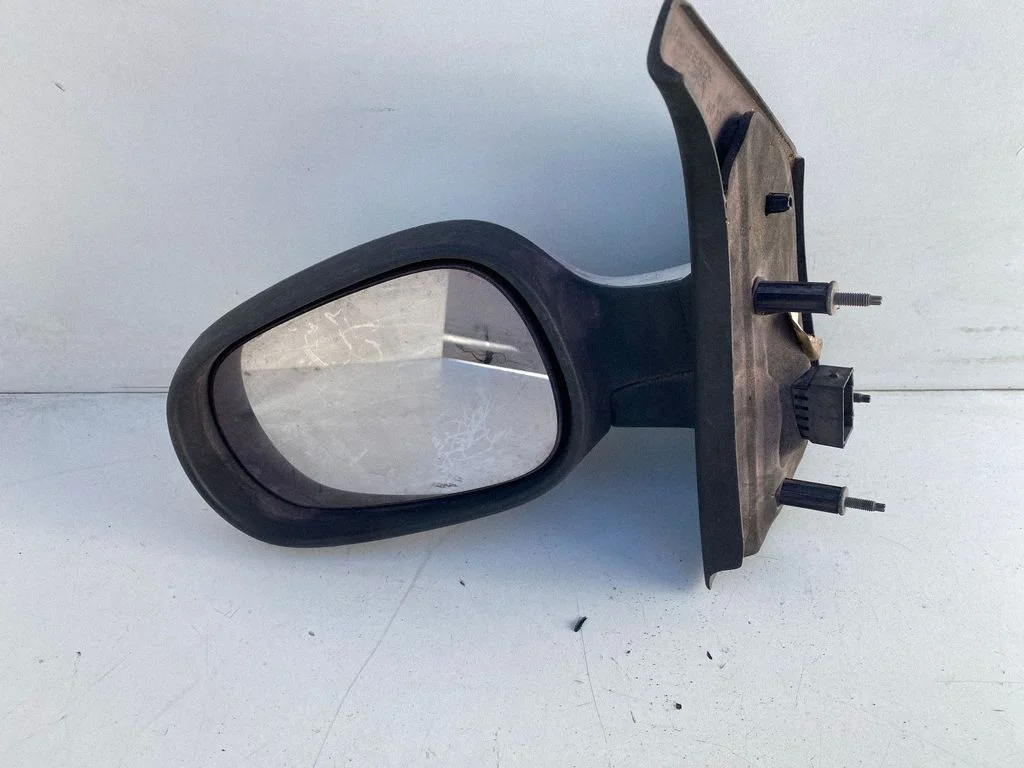 Esiukse elektriline välispeegel 7700431544