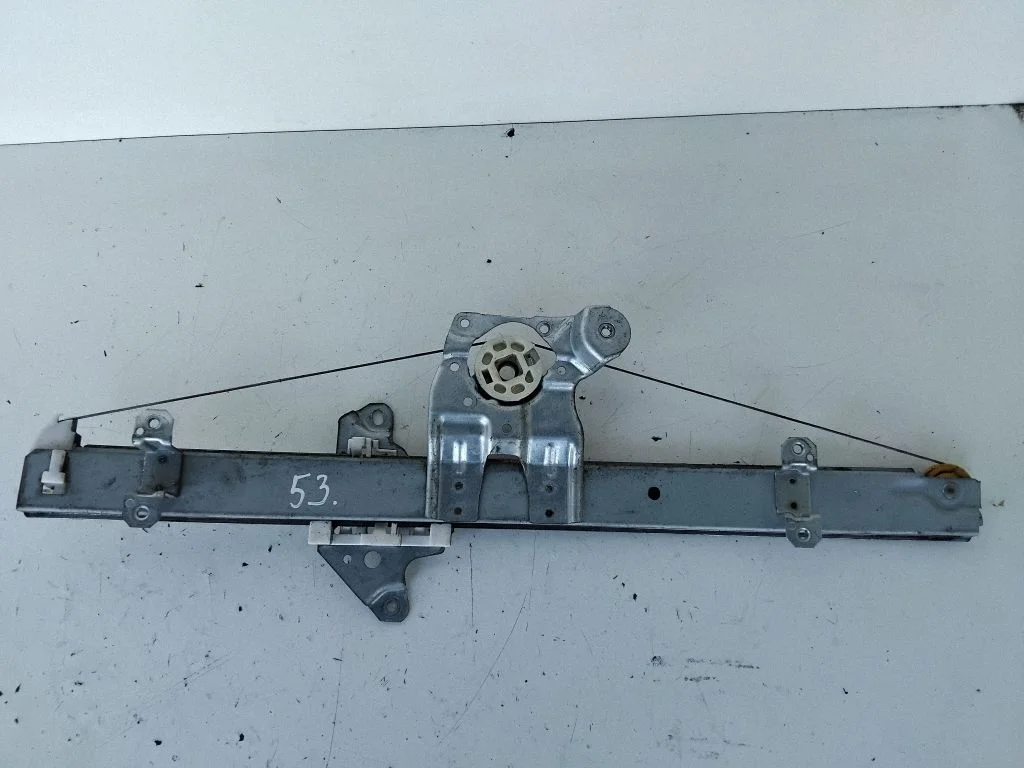 Front window lifting mechanism without motor – right