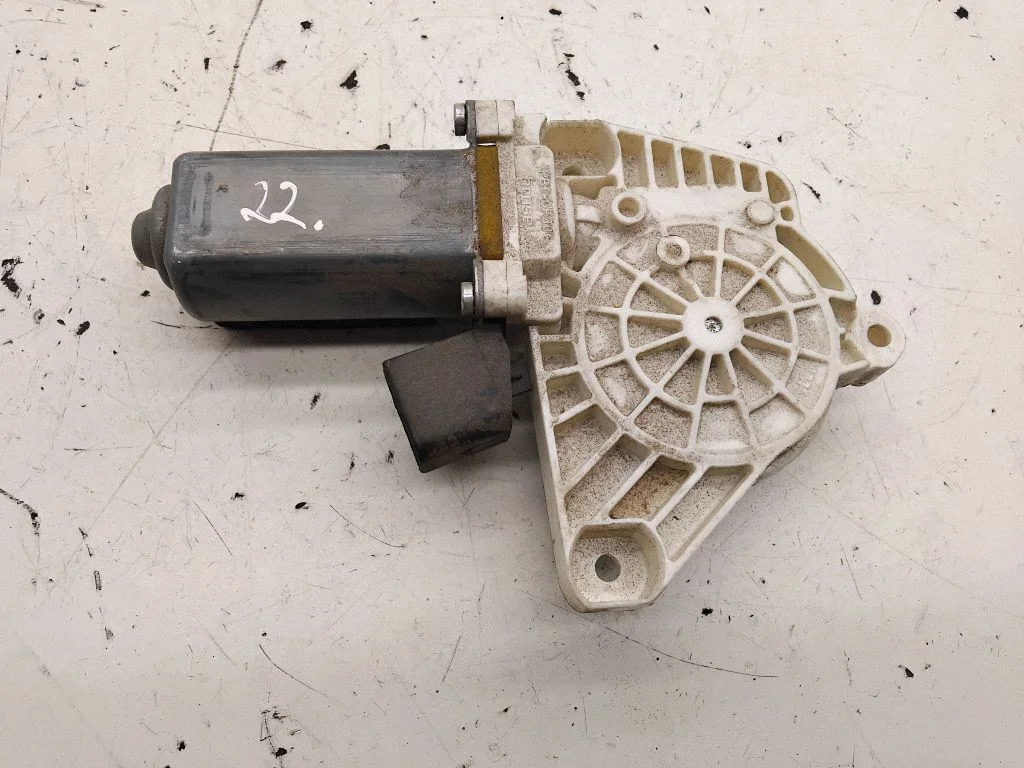 Priekšējā loga pacēlāja motoriņš A55383110