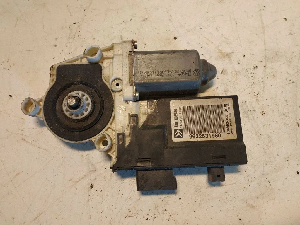 Front door window regulator motor – Citroen C5 (2001-2004)