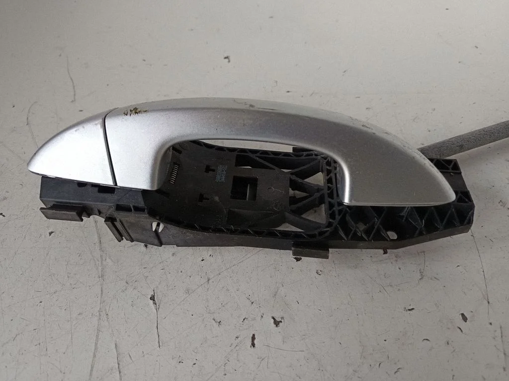 Klamka zewnętrzna drzwi tylnych – Volkswagen e-Golf (2014-)