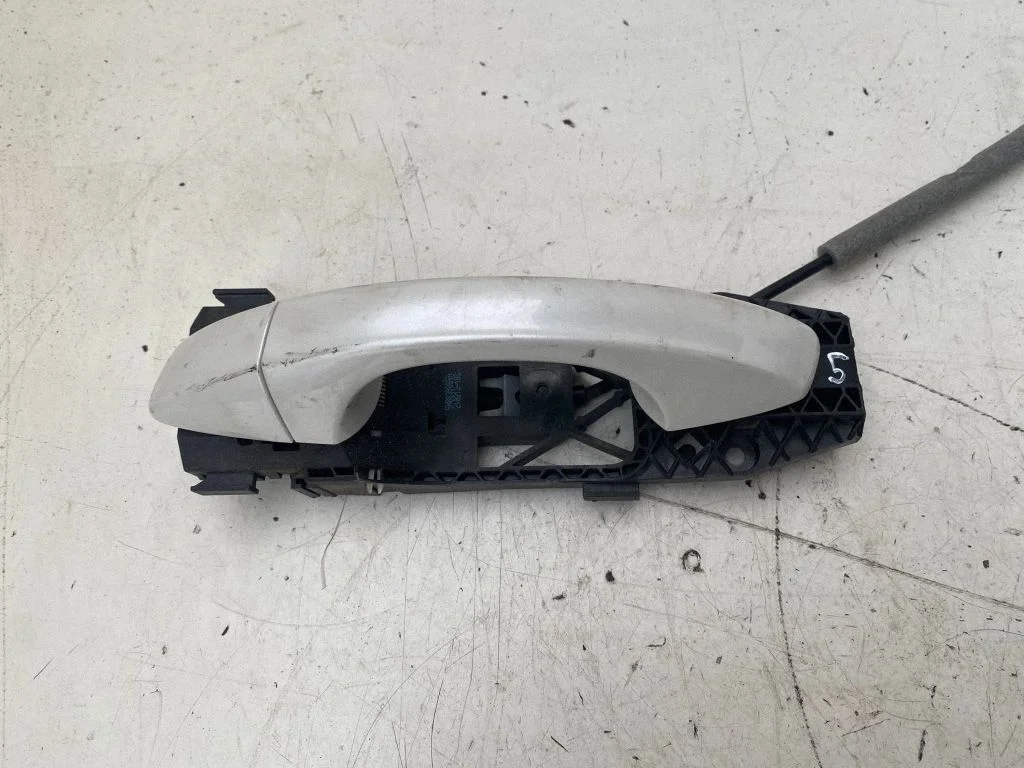 Klamka zewnętrzna drzwi tylnych – Volkswagen e-Golf (2014-)