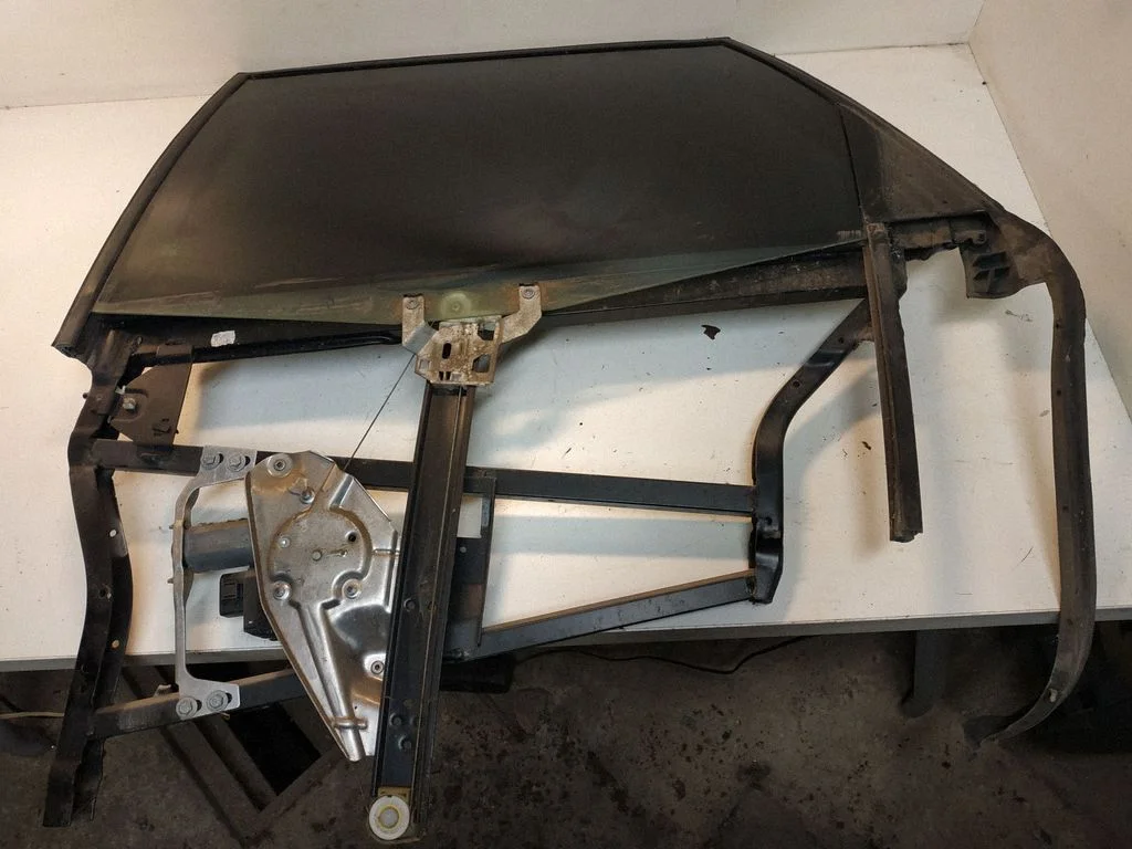 Rear door window regulator with motor 0130821784
