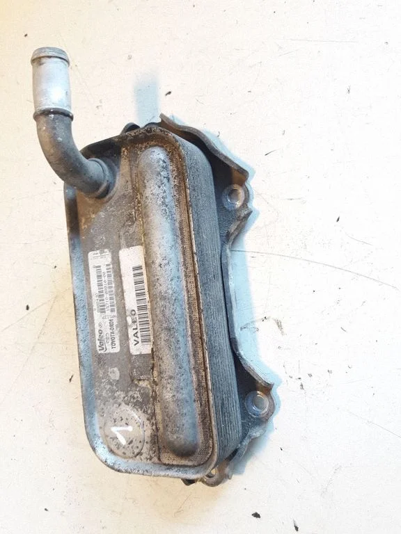 Eļļas filtra turētājs/dzesētājs – Toyota Avensis T250 (2006-2009)