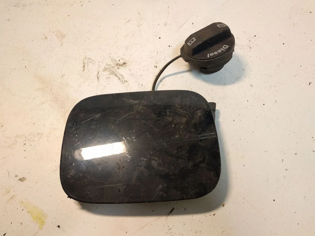 Fuel tank cap