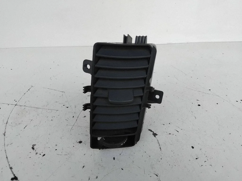 Centrālās gaisa restītes A9068300154