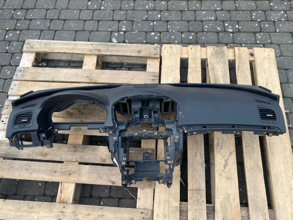 Deska rozdzielcza – Opel Insignia A (2008-2017)