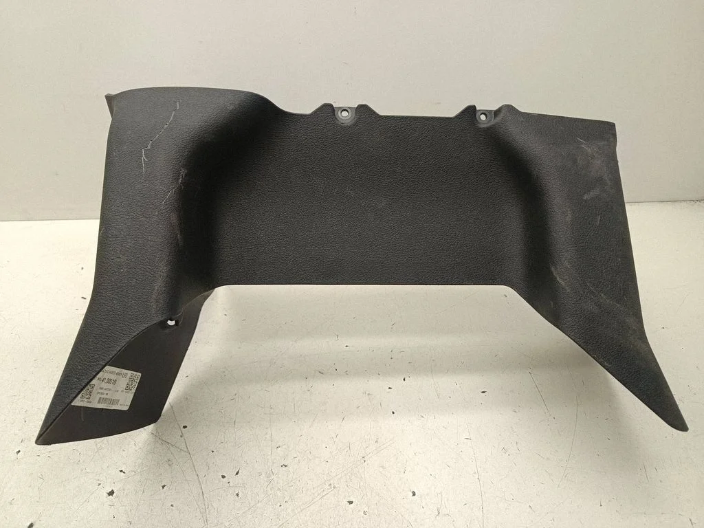 Dashboard lower bottom trim panel JK2110A927CAW