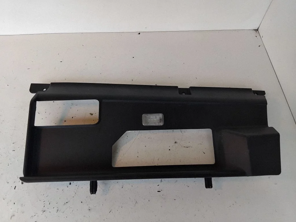 Dashboard lower bottom trim panel CPLA046B00BC