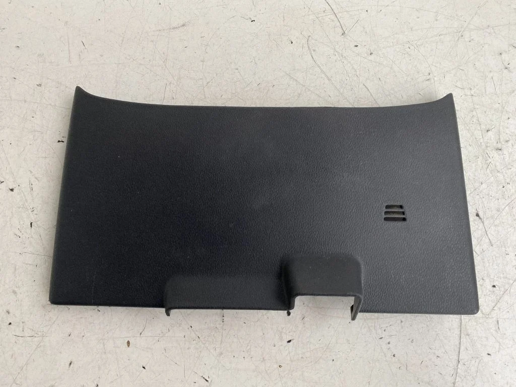 Armatuurlaua alumine viimistluspaneel – Volvo V50 (2008-2012)