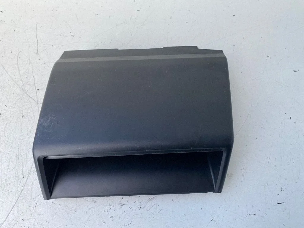 Glove box 101889400B