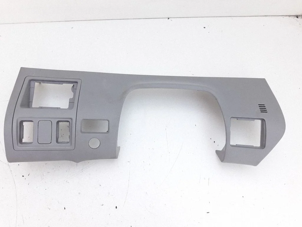 Dashboard lower bottom trim panel – Lexus IS 220D-250-350 (2006-2013)