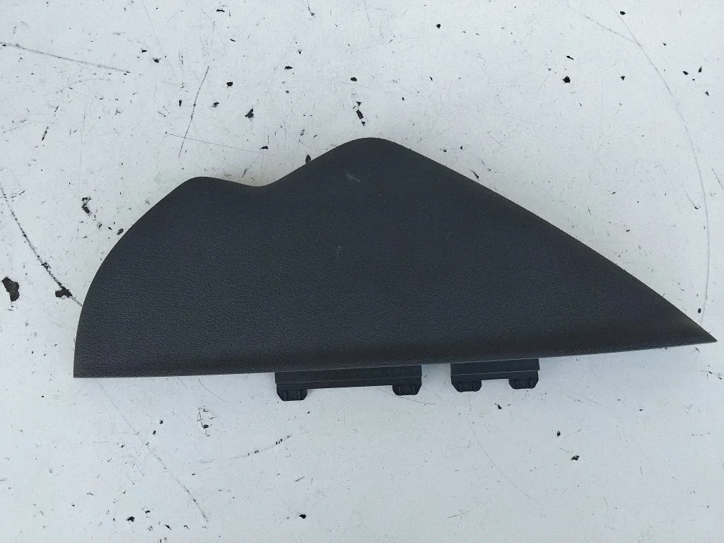 Dashboard side end trim – Volkswagen Caddy (2011-2016)