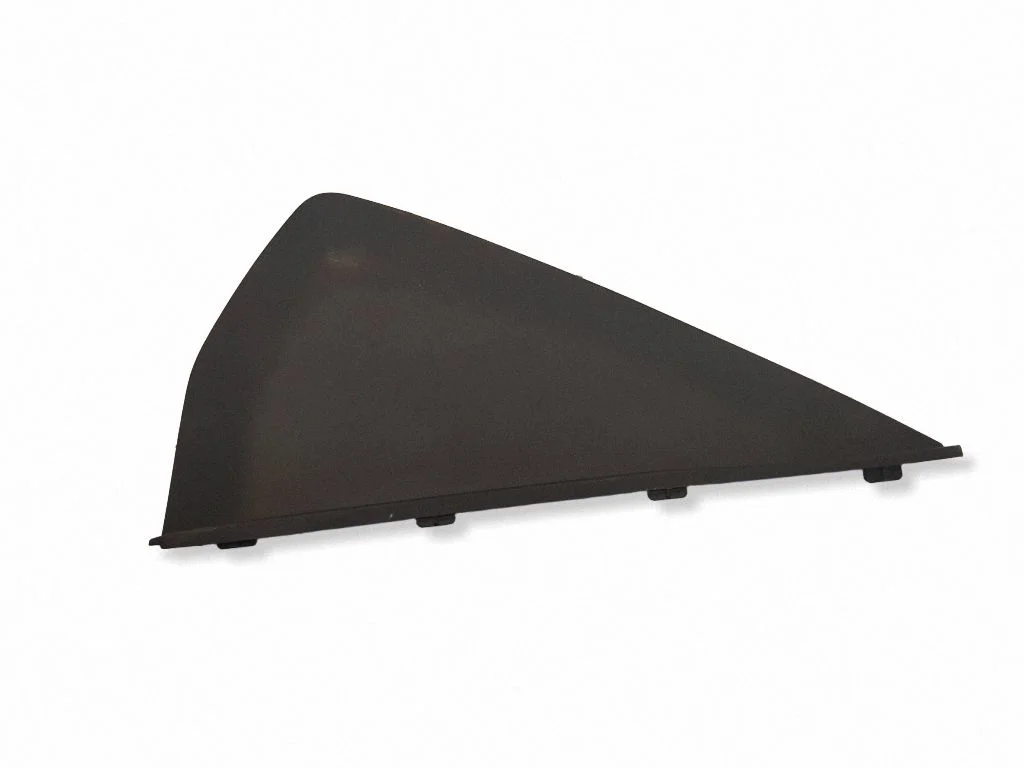 Paneļa apdares panelis (sānu) 68499JD900