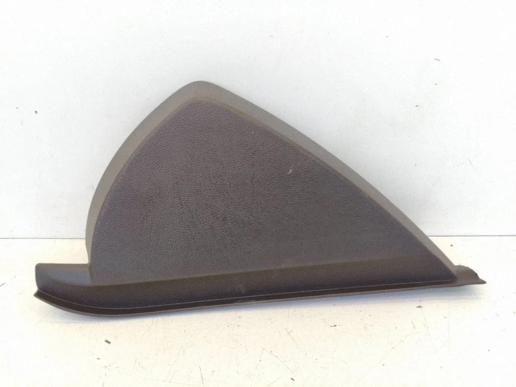 Dashboard side end trim 13275264