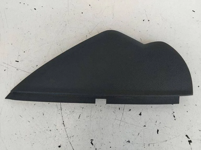 Paneļa apdares panelis (sānu) – Volkswagen Touran I (2003-2010)