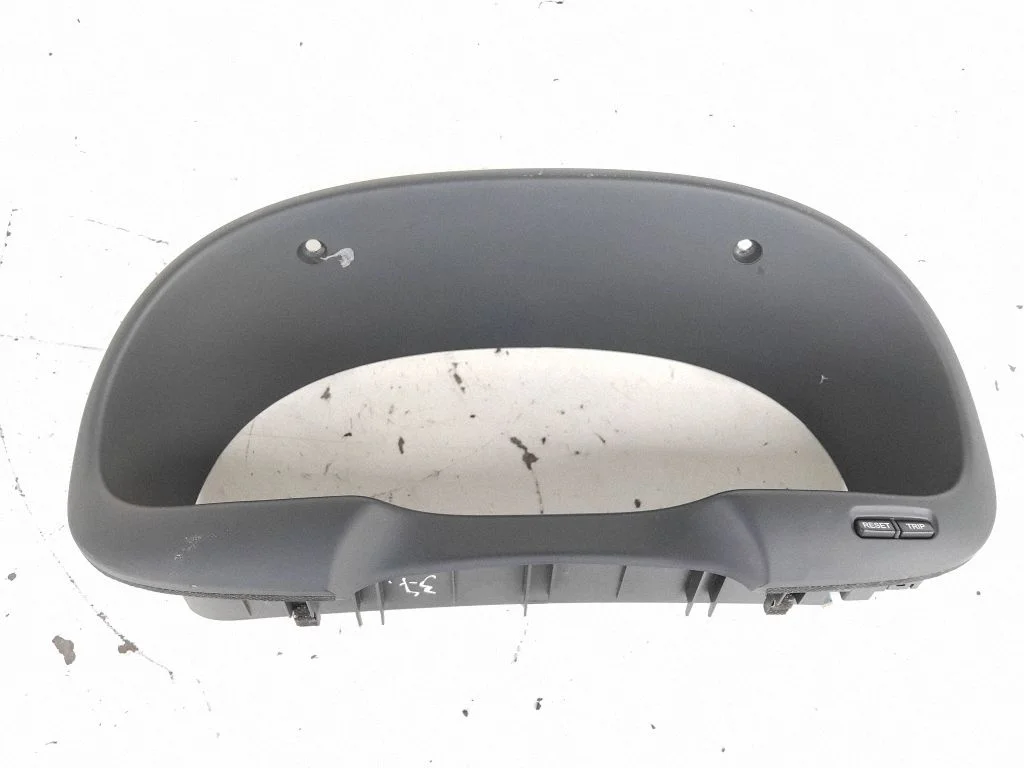 Instrumentu paneļa apdare – Hyundai Santa Fe (2006-2012)