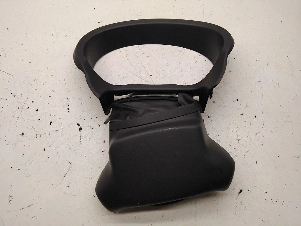 Instrumentu paneļa apdare 48470JG40A