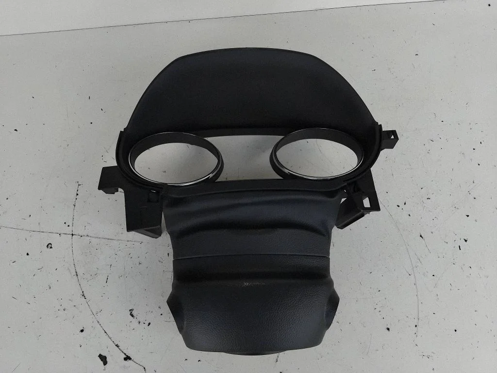 Näidikute paneeli viimistlus – Nissan Qashqai (2014-2016)
