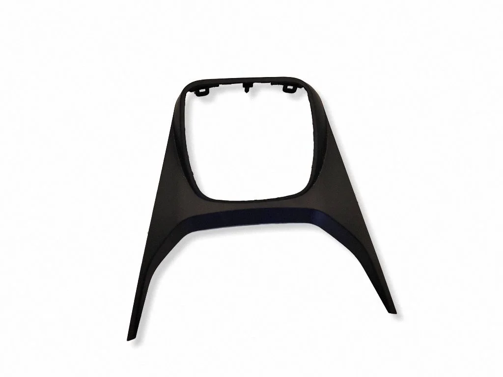 Pārnesumu pārslēga sviras apdare (plastmasas) AM51R044H83AEW