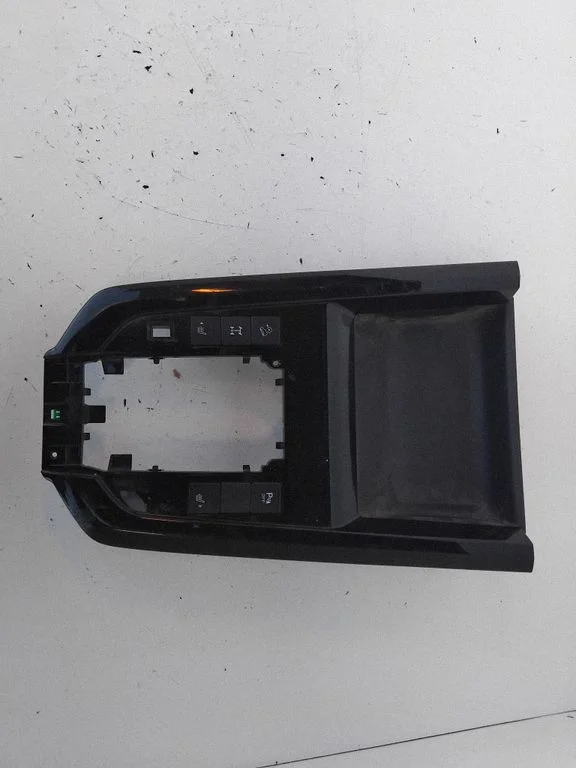 Gear shifter surround trim plastic