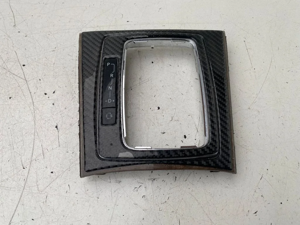 Ramka dźwigni zmiany biegów (plastikowa) A2126801407