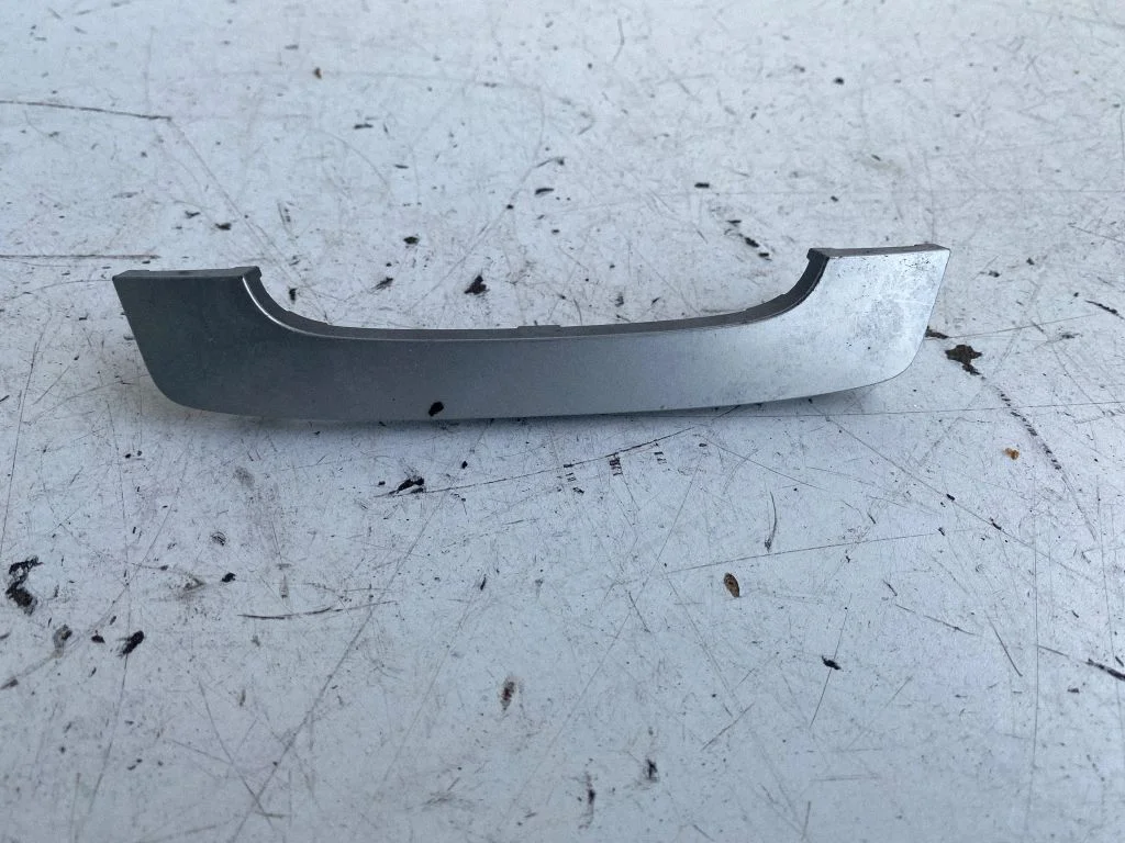 Gear shifter surround trim plastic 3AA863324