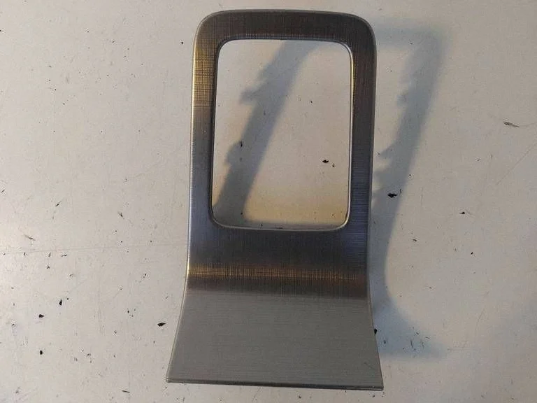 Pārnesumu pārslēga sviras apdare (plastmasas) 30791931