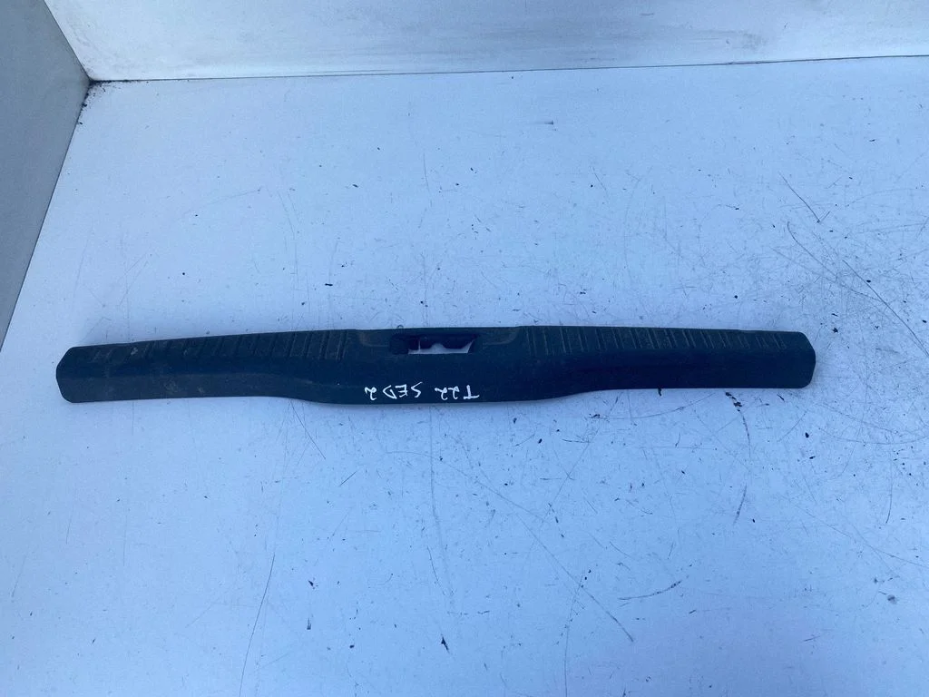 Trunk/boot sill cover protection 5838705050