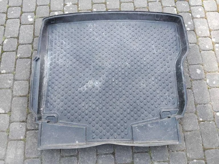 Bagāžnieka paklājiņš (gumijas) 9162750
