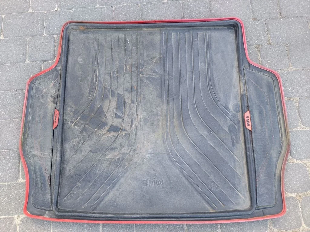 Pagasiruumi kummimatt – BMW 1-seeria F20 F21 (2011-2019)