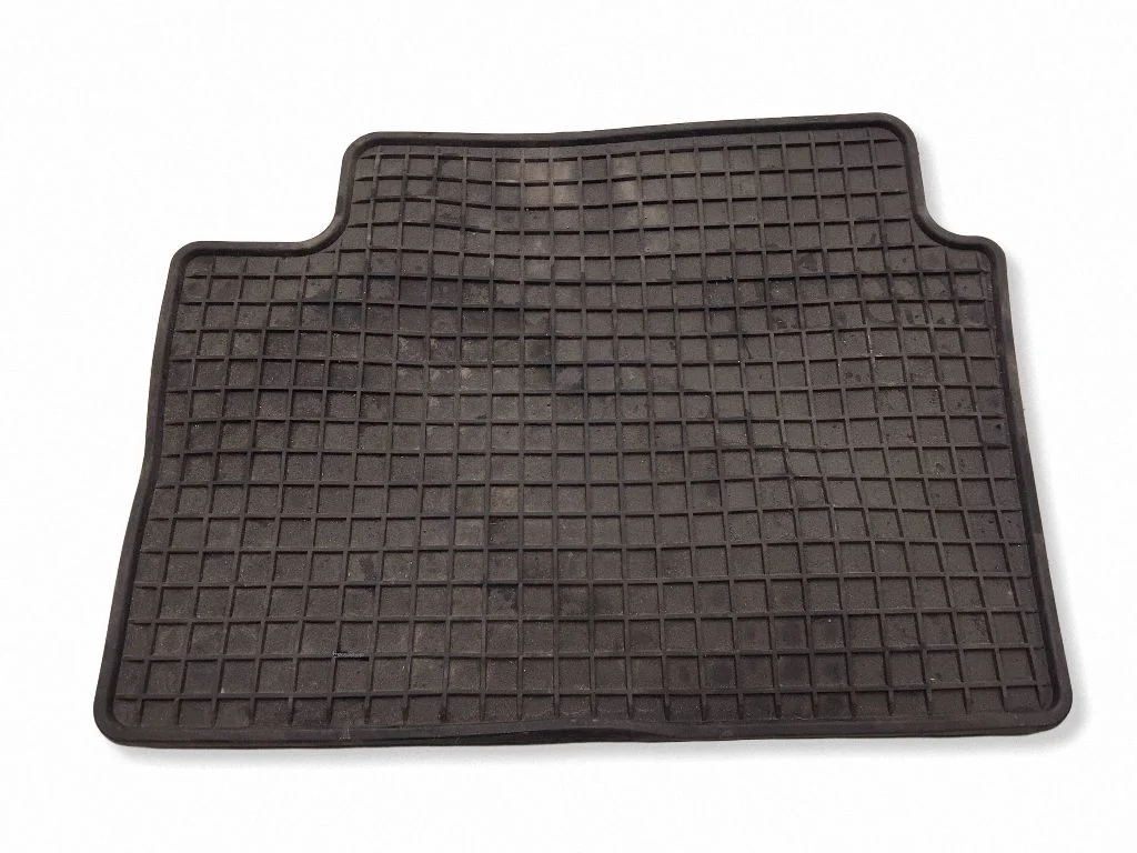 Rear floor mat GHP9V0351