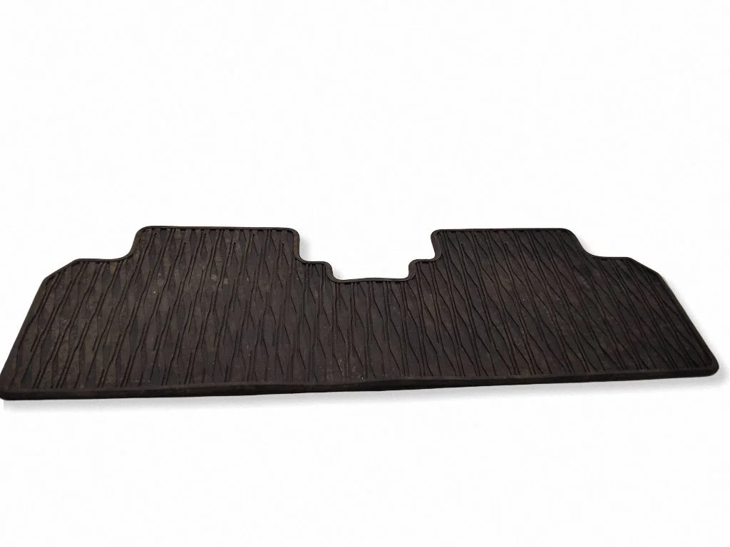 Rear floor mat 42333257