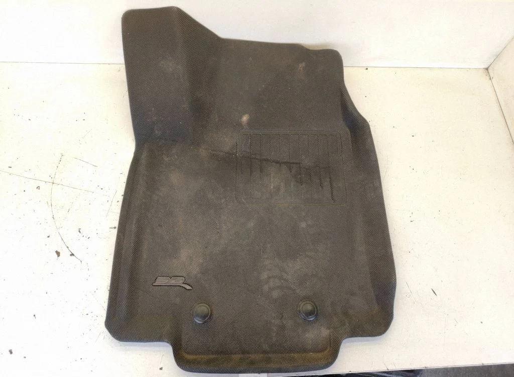 Front floor mat L1NO00701309 – NIO ES8 (2018-2023)