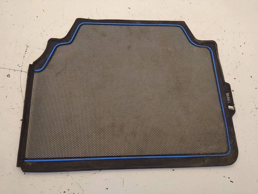 Rear floor mat 51472353819