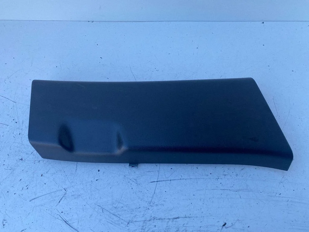 (B) pillar trim (bottom) DPLA243A52A