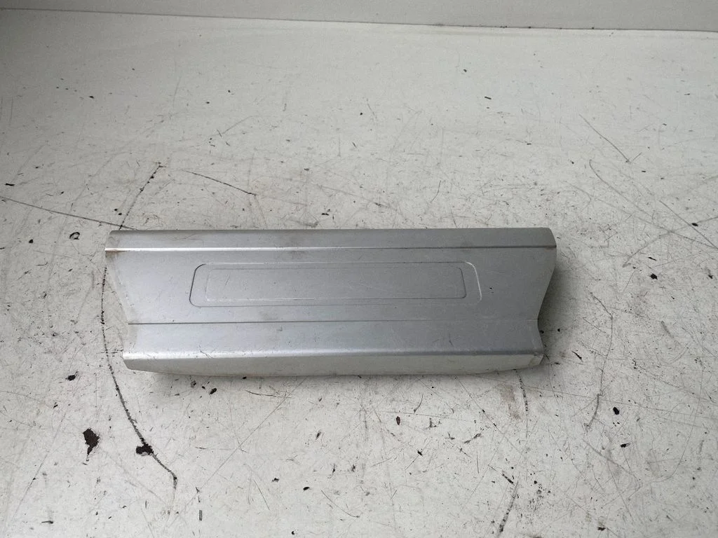 Rear sill trim cover CPLA13244