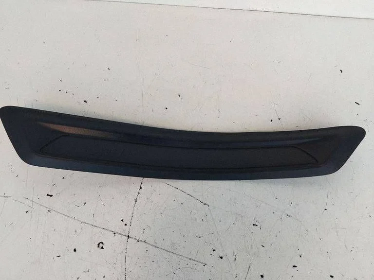 Rear sill trim cover 51477263311