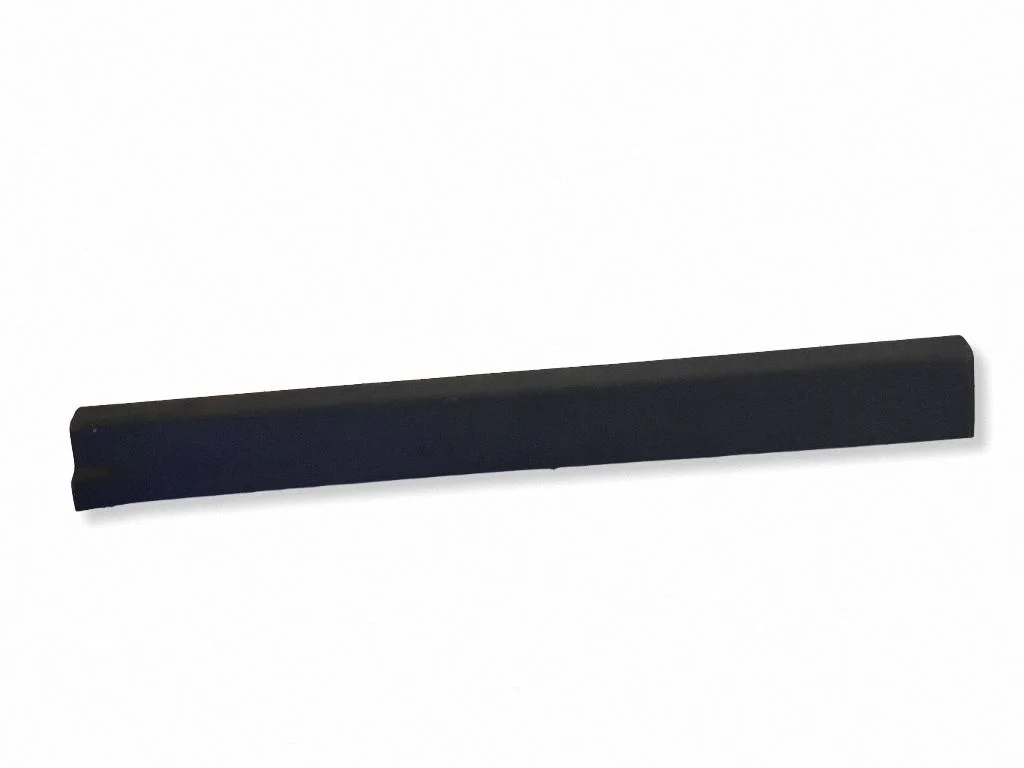 Priekšējā sliekšņa apdare (iekšējā) BM51A13200A