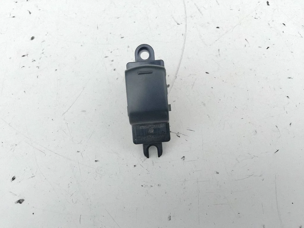 Elektrisko logu slēdzis 25411BR00A