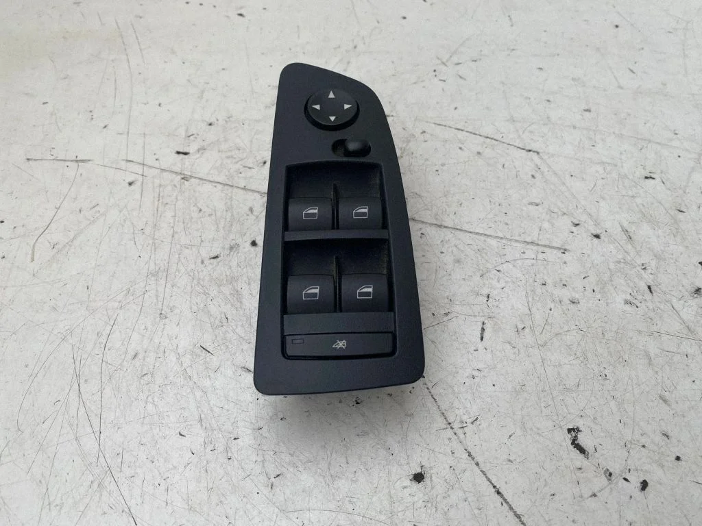 Elektrisko logu slēdzis 9132071
