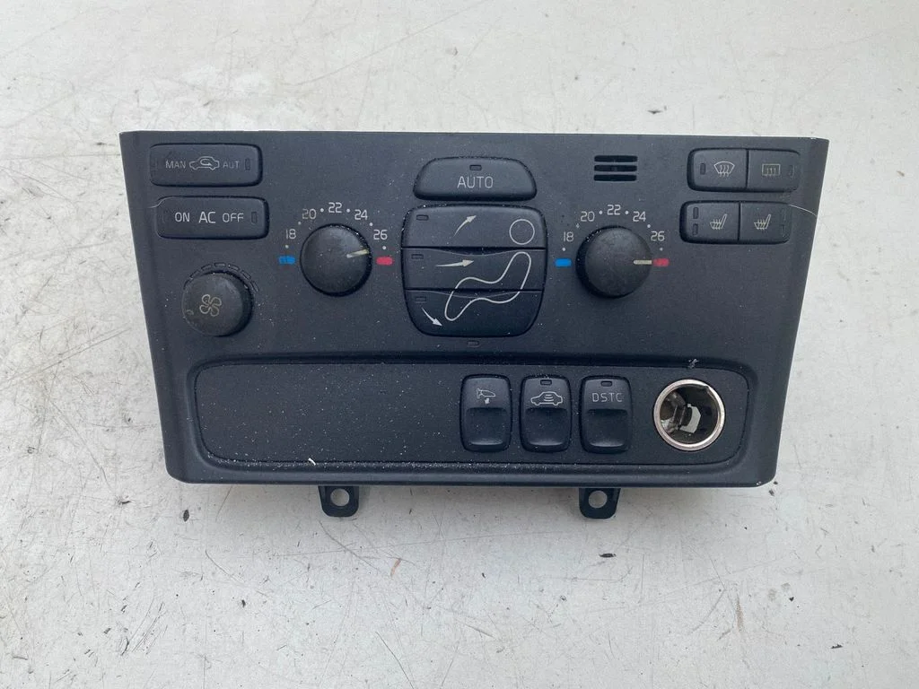 Climate control unit – Volvo S80 (2004-2006)