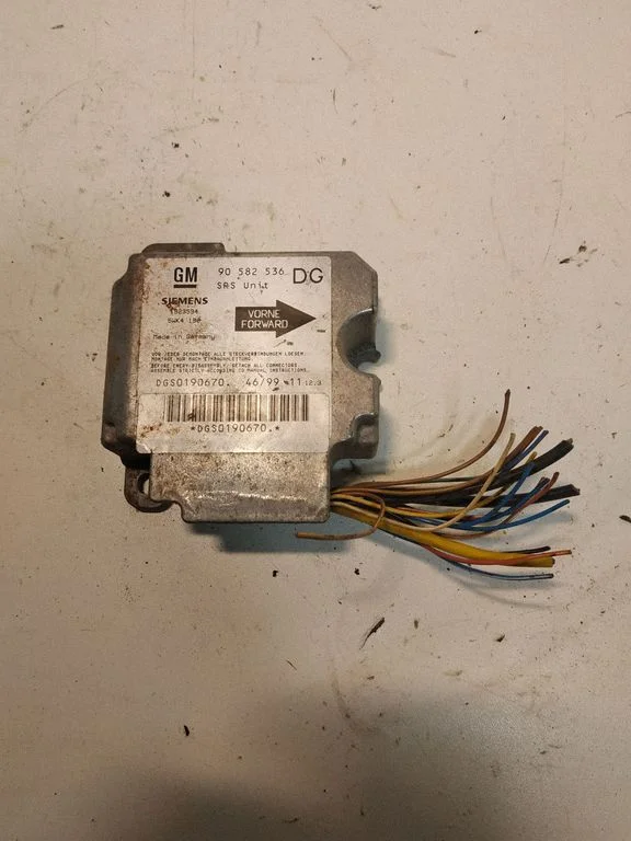 Airbag control unit/module – Opel Zafira A (1999-2005)