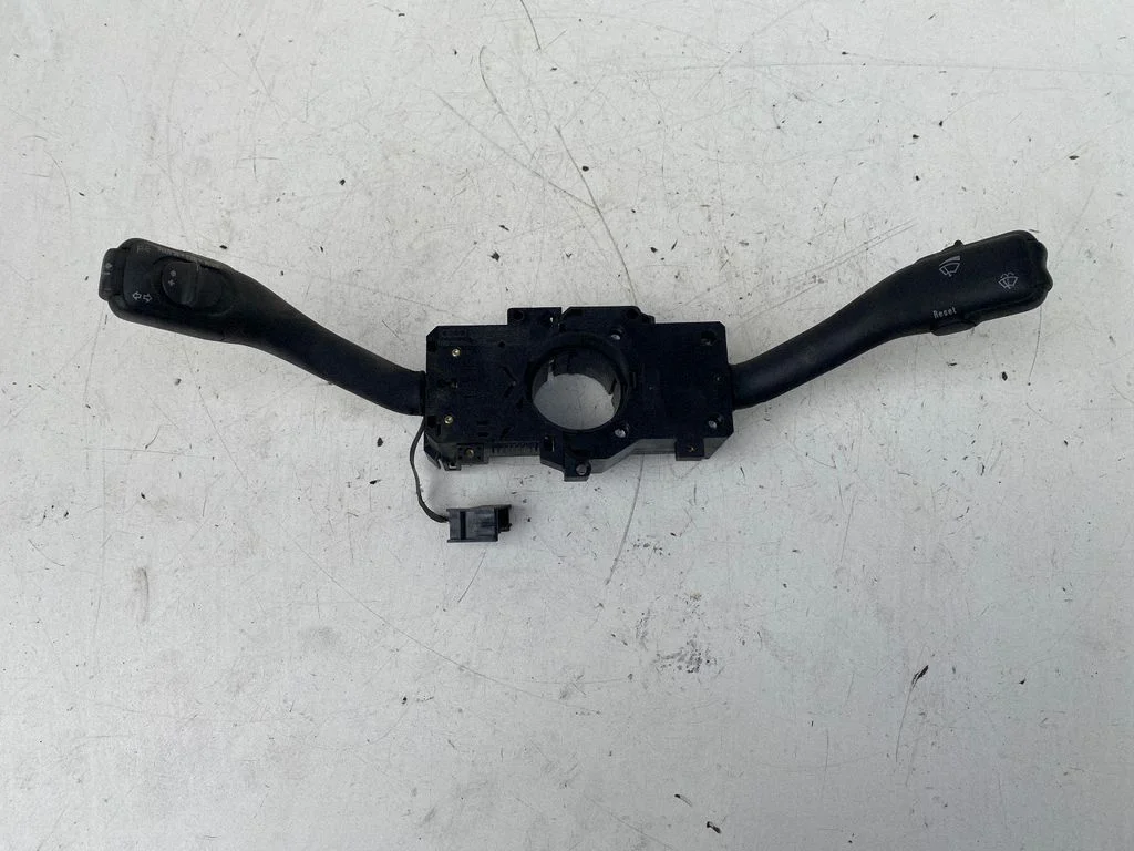 Hoobade komplekt 8LO953513A