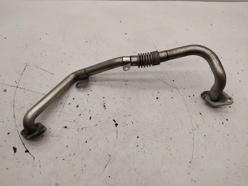 EGR caurule (-es)/ šļūtene (-es) – Audi A4 Allroad B8 (2008-2016)
