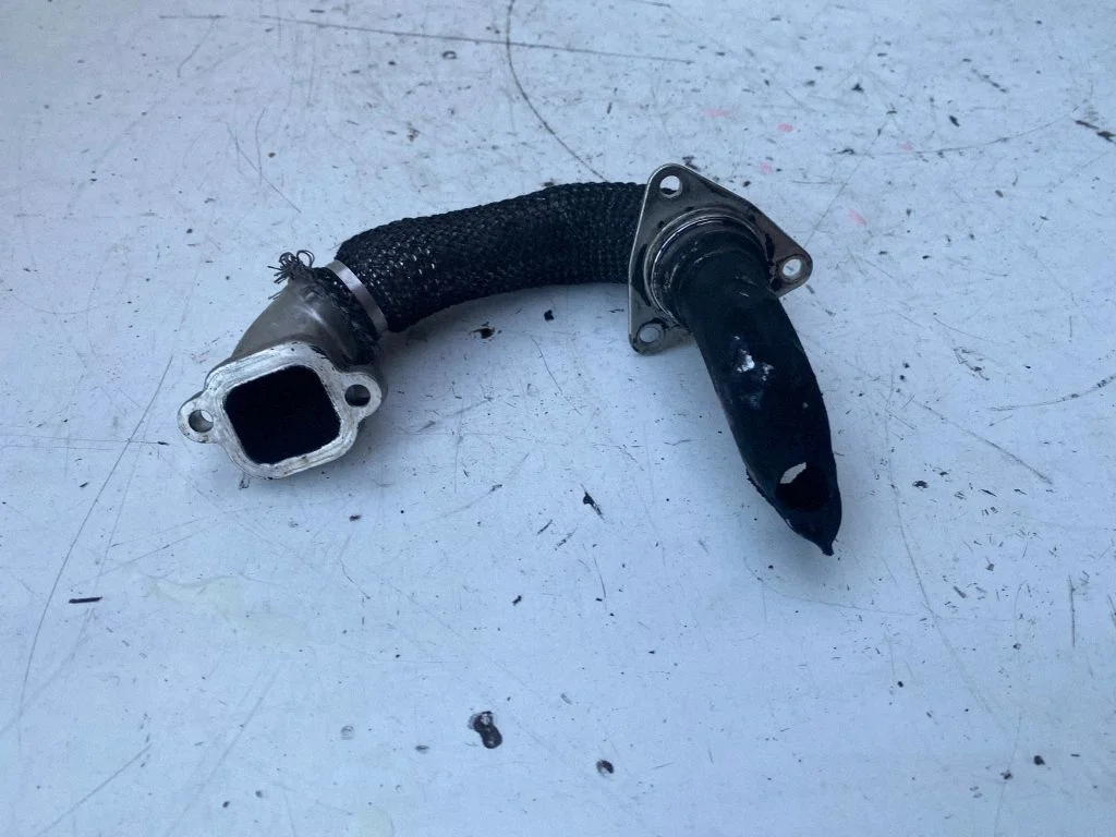 EGR valve line/pipe/hose
